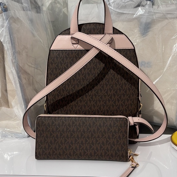 Michael Kors Md Backpack Bag Jaycee & Lg CONTINENTAL wallet-wristlet-phoneholder - Picture 11 of 16